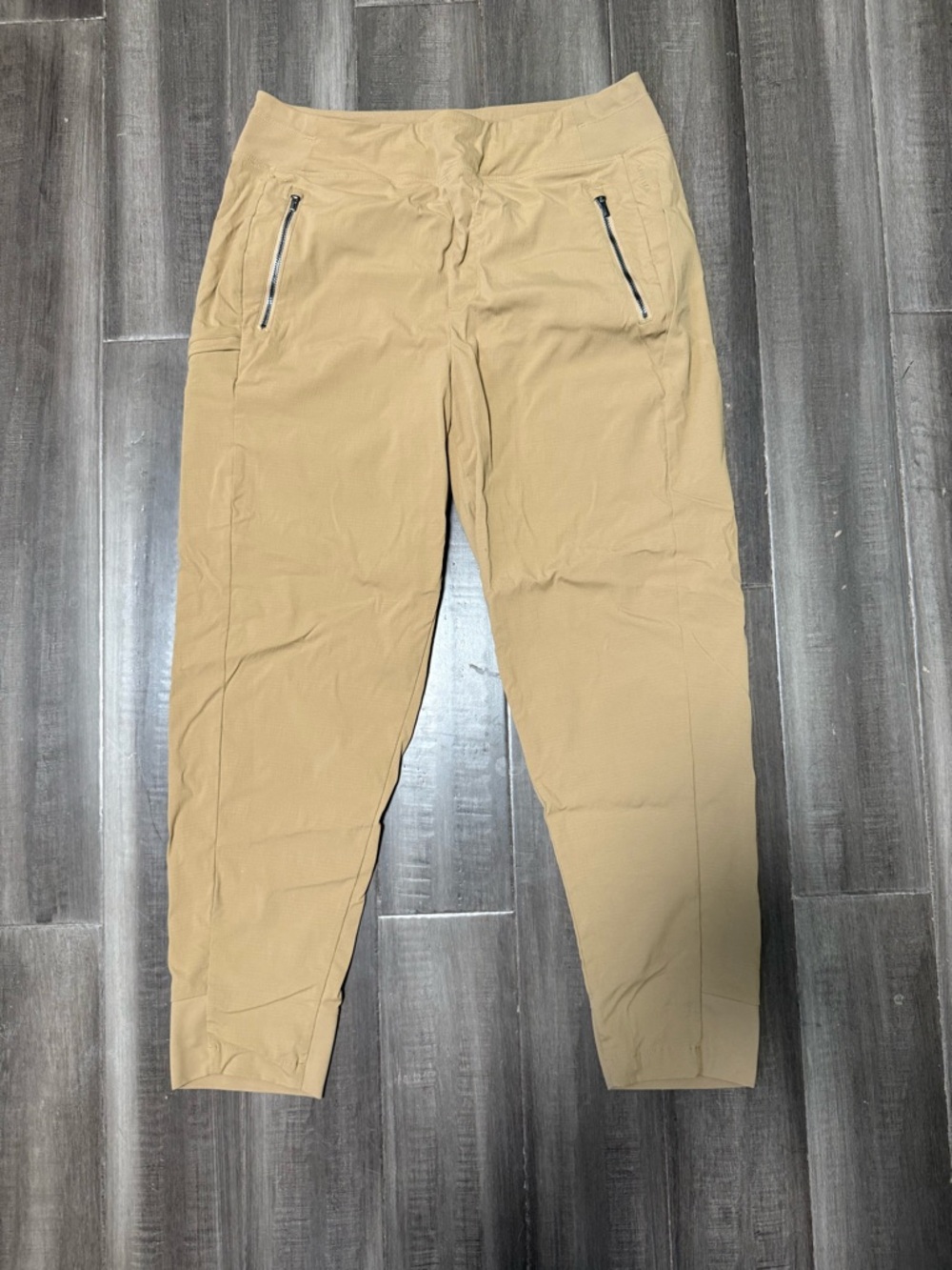 Athleta Straight-Leg Pants in Light Beige